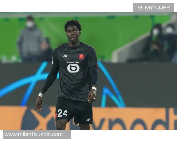 阿马杜奥纳纳缺47码球鞋比利时足协员工紧急送货上门