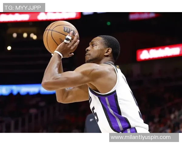 多支球队主动联系保罗探讨未来计划他始终保持训练状态