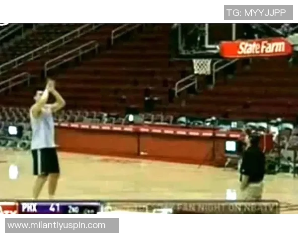 凯尔登替补表现出色12投5中斩获19分8篮板2抢断罚球稳健9罚全中 凯尔登替补表现出色12投5中斩获19分8篮板2抢断罚球稳健9罚全中