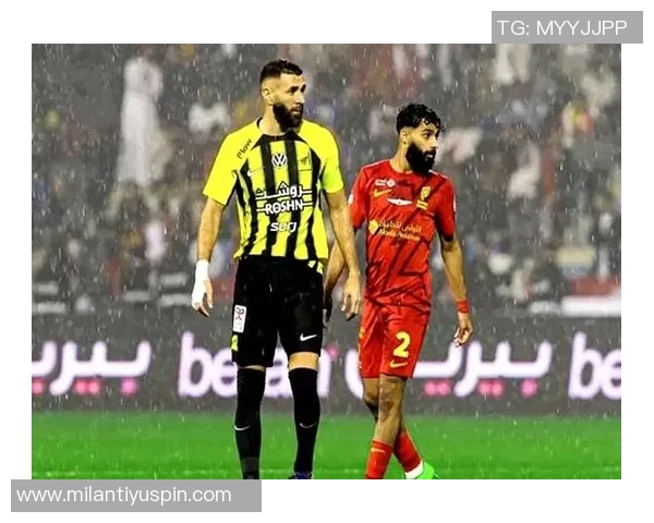 本泽马社交媒体庆祝战胜利雅得胜利强调团队承诺与重要胜利